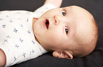 韓辰整形醫(yī)院去眼袋真的有效嗎？靠譜嗎？