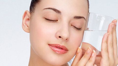 上海溶脂瘦臉醫(yī)院：揭秘當(dāng)?shù)仨敿忉t(yī)療機構(gòu)的瘦臉療法前10名單曝光