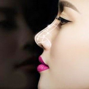 廈門哪家醫(yī)院做假體隆鼻好？-廈門做假體隆鼻哪家醫(yī)院技術(shù)專業(yè)靠譜