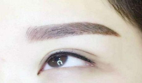 李夢(mèng)穎整容了嗎？揭秘她美麗改變的背后意義及相關(guān)爭(zhēng)議