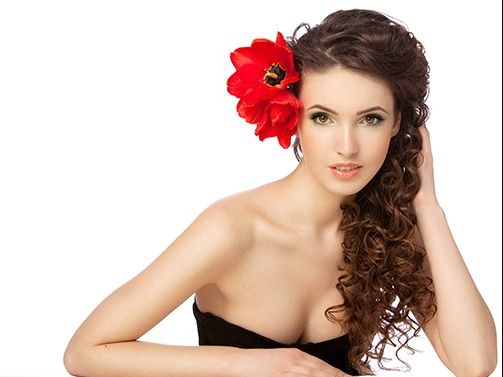 南京整形醫(yī)院哪家做隆鼻好？康美與華美技術(shù)實(shí)力對比解析