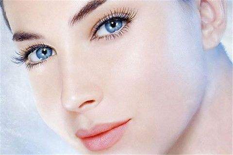 洛陽(yáng)去頸紋哪里可以做？如何安全、有效地消除頸紋呢？