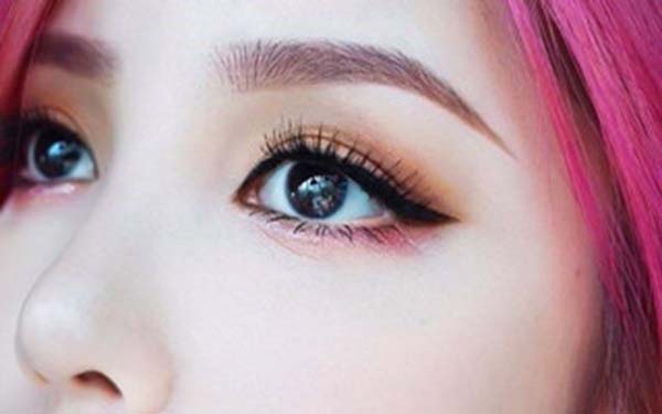 微創(chuàng)面部提升手術(shù)費(fèi)用高昂?jiǎn)幔?></div>
                            <div   id=