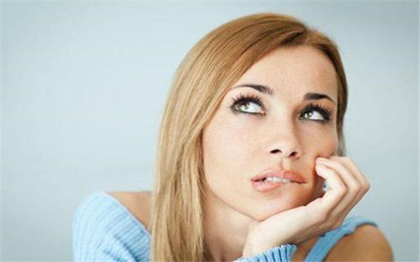 上海九院眼袋外切手術(shù)費(fèi)用高嗎？如何選擇更適合自己的外切手術(shù)方式？