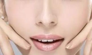 成都磨骨哪些醫(yī)生技術(shù)突出？李運(yùn)峰、張立天等誰更受期待？