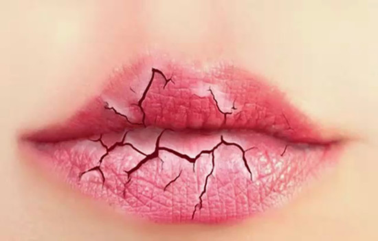 長(zhǎng)春海峽隆胸假體有哪些優(yōu)劣比較？是否值得選擇？