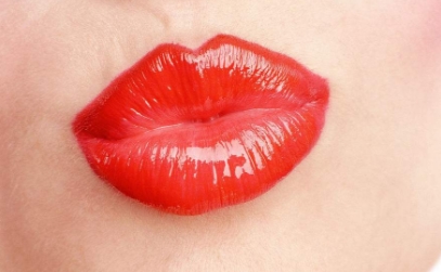 金喜善整容前有何模樣？整形項目涉及哪些部位？