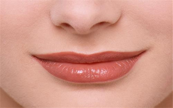 廣州中醫(yī)醫(yī)院美容科靠譜嗎？有哪些醫(yī)生值得推薦？