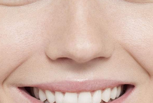 北京去除生長紋效果好的醫(yī)院有哪些？2023年排名前幾的北京整形美容醫(yī)院信譽不容錯過！