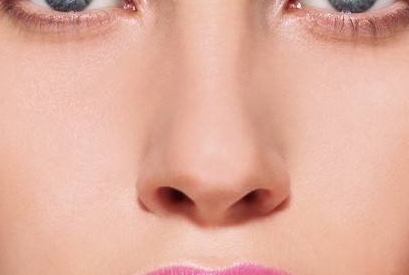 娜綺麗假體隆胸手術(shù)兩個(gè)月后，需要如何選擇合適的內(nèi)衣？