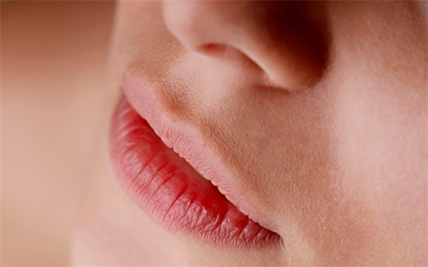 威海孫漫和華怡整形，你確定該如何選？