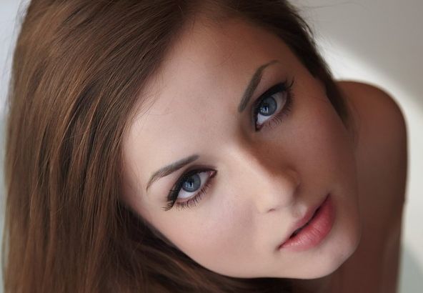 廈門哪家醫(yī)院治療青春痘好，專家推薦，價(jià)格透明，看痘痘找他們