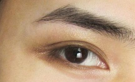 趙子靚的整容之謎：真相揭秘及其對于社交媒體的影響