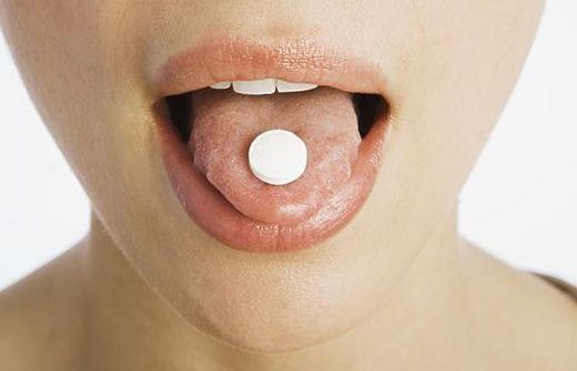 南京市切除眼袋哪家醫(yī)院好？專家?guī)懔私饽暇┡琶傲械难鄞鼘？漆t(yī)院