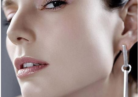 南京治療黃褐斑最佳選擇有哪些醫(yī)院？