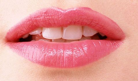 廈門市哪家醫(yī)院割雙眼皮效果好且安全？