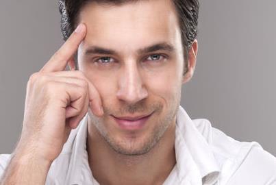 張根碩的素顏是什么樣的？快來了解一下吧