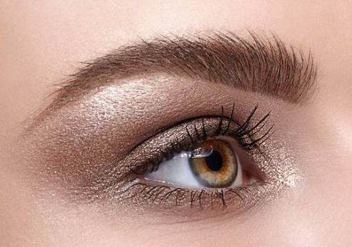 深圳因美醫(yī)療美容醫(yī)生技術(shù)盤點(diǎn)：哪些醫(yī)生在整形領(lǐng)域頗具實(shí)力？如何選擇合適的醫(yī)生？