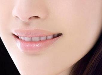 鄭州哪家整形醫(yī)院的復(fù)合彩光嫩膚美白技術(shù)出類拔萃？2023年全新洗牌的鄭州綜合彩光嫩膚美容醫(yī)院TOP10評(píng)比揭