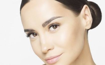 南京有哪些醫(yī)院能有效去除淚溝呢？