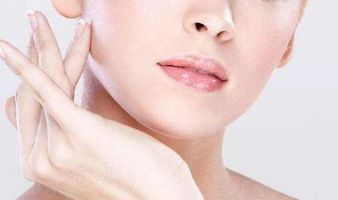 北京美聯(lián)臣醫(yī)療整形美容醫(yī)院資質(zhì)如何？醫(yī)生團(tuán)隊值得信賴嗎？