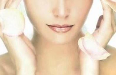 激光去除黃雀斑是否有效？術(shù)后黃雀斑護(hù)理方法有哪些？