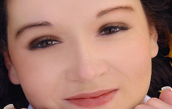 金高銀整容過了嗎？探索其整容傳聞與真相