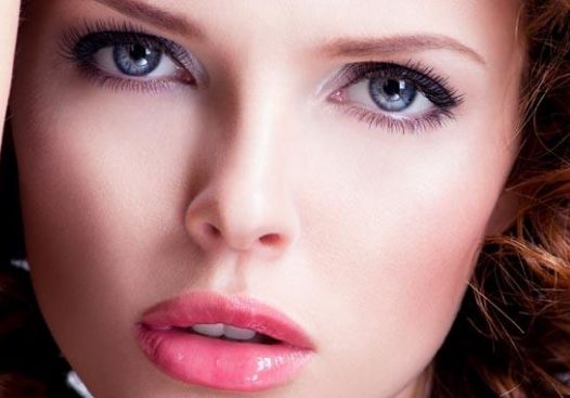 重慶整容醫(yī)院選擇廣泛！公立品質(zhì)有保障！價(jià)格快速查詢！新版價(jià)格表供參考！