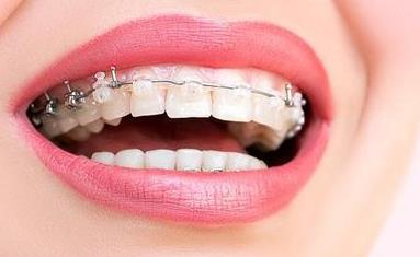 王一博的漫畫臉是否能讓無數(shù)人陷入迷戀？擁有多少人為之沉淪？