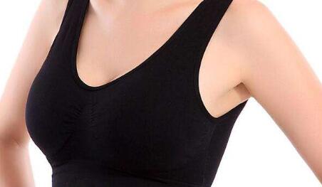 去唇毛會(huì)對(duì)皮膚有什么不良影響？要注意哪些事項(xiàng)？