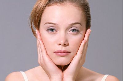 珠海九龍整形醫(yī)院：雙眼皮、隆鼻、吸脂價(jià)格一覽，實(shí)惠方案推薦！