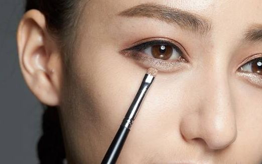 成都友誼醫(yī)院劉祿醫(yī)生，核心技術(shù)深受贊譽！領(lǐng)先四川拉皮技術(shù)，專注抗衰老