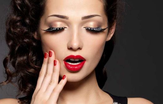 成都西區(qū)鄧東偉醫(yī)生隆鼻手術(shù)效果如何評價(jià)？