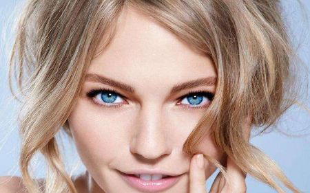 隆鼻手術(shù)后多久需要更換假體？ 整形手術(shù)后多長時間需要更換鼻假體？