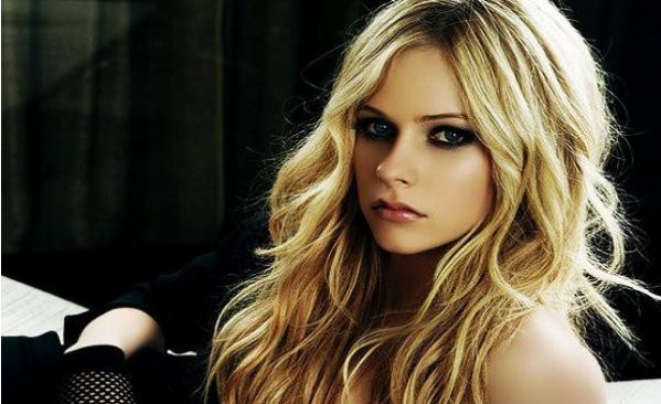 信陽美星隆鼻效果如何？專業(yè)醫(yī)生坐診解析，給出終極答案！