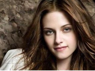 頭發(fā)異常脫落的根源揭秘，助力生發(fā)的食材解析