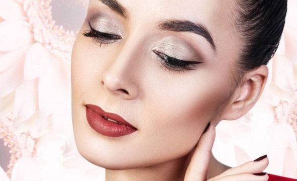 深圳上眼皮松弛整形醫(yī)院10強(qiáng)指南