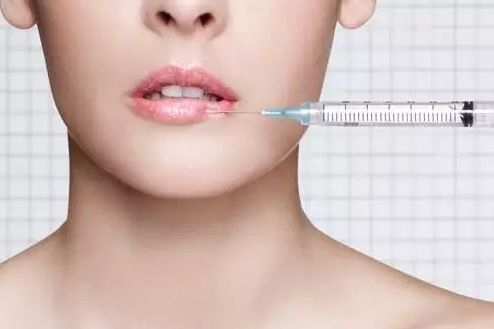 長沙美容醫(yī)院生長紋治療排名前十效果明顯，快來了解吧!