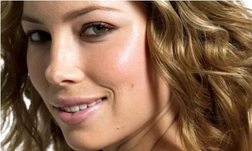 武漢協(xié)和整形醫(yī)院推薦哪個醫(yī)生做梅隆鼻好