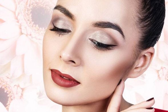 2023年無(wú)錫哪家整形醫(yī)院做隆胸好？愛(ài)思特、施爾美專業(yè)受歡迎！