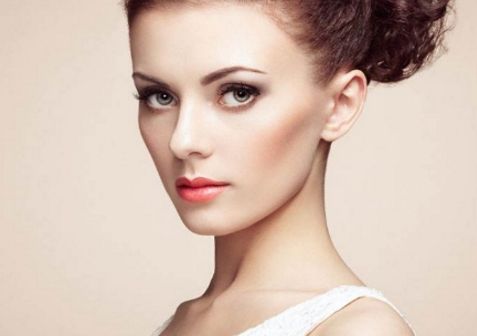 鄭州十佳隆鼻整形醫(yī)院對(duì)比：公立與私立大解析