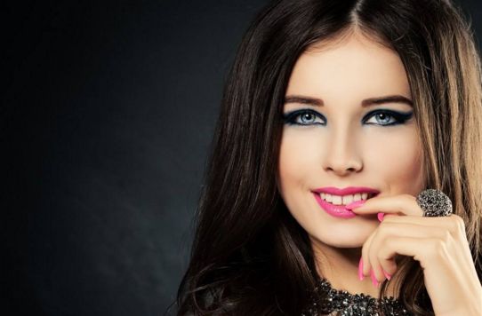 南陽哪里有做好的隆胸手術？南陽市中心醫(yī)院專家黃立新值得信賴！