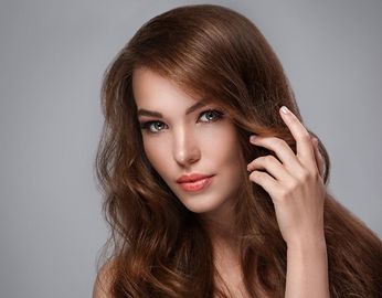 上海華美醫(yī)院植發(fā)科：解決脫發(fā)、脫發(fā)治療的專業(yè)選擇