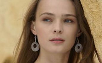 王錦文醫(yī)生隆胸術(shù)后反響如何？詳解2023年豐胸實例及手術(shù)費用參考