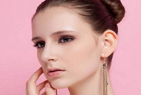 鄭州耳垂再造整形醫(yī)院推薦：挑選最適合你的選擇