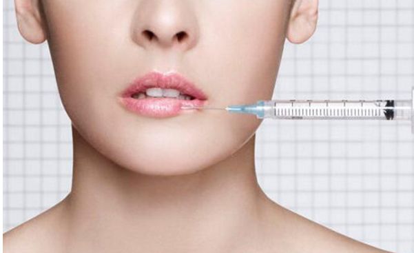 武漢抬頭紋注射醫(yī)院解析：權(quán)威專家坐鎮(zhèn)，效果卓越！