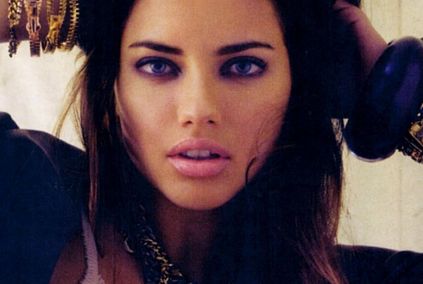 深圳舌側(cè)矯正中心：專(zhuān)業(yè)團(tuán)隊(duì)助你擁有完美微笑