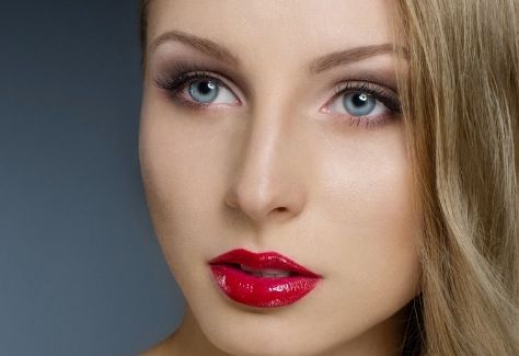 女性易患彌漫性脫發(fā) 女性是否脫發(fā)與熬夜有關？