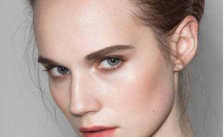 荊州的華廈眼科醫(yī)院口碑如何？看看這家正規(guī)醫(yī)院的價(jià)格透明和高超的調(diào)節(jié)水平！