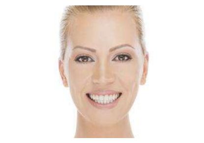 重慶瞼外翻醫(yī)院排名：專(zhuān)業(yè)醫(yī)療機(jī)構(gòu)盤(pán)點(diǎn)